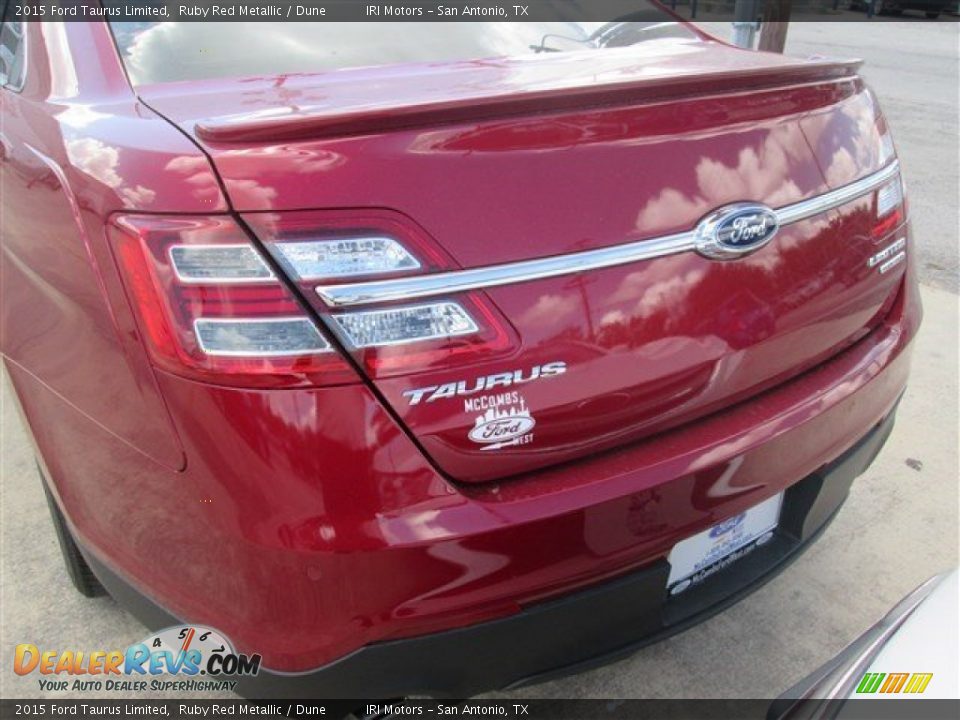 2015 Ford Taurus Limited Ruby Red Metallic / Dune Photo #12
