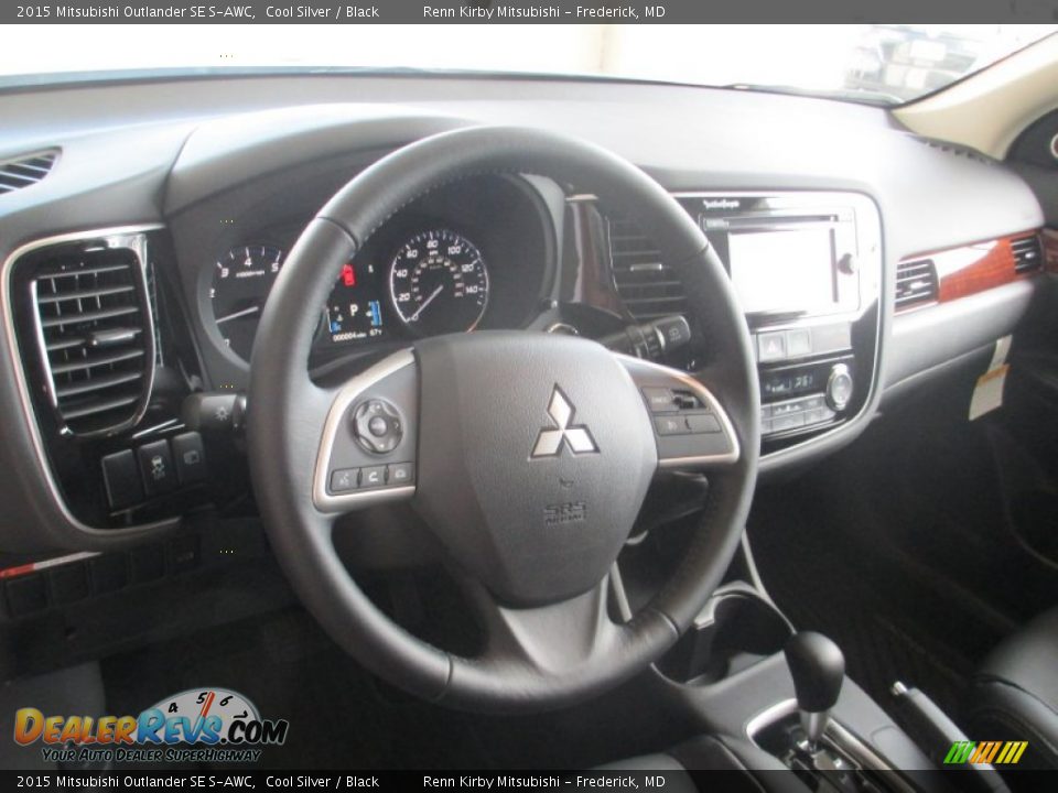 2015 Mitsubishi Outlander SE S-AWC Cool Silver / Black Photo #14