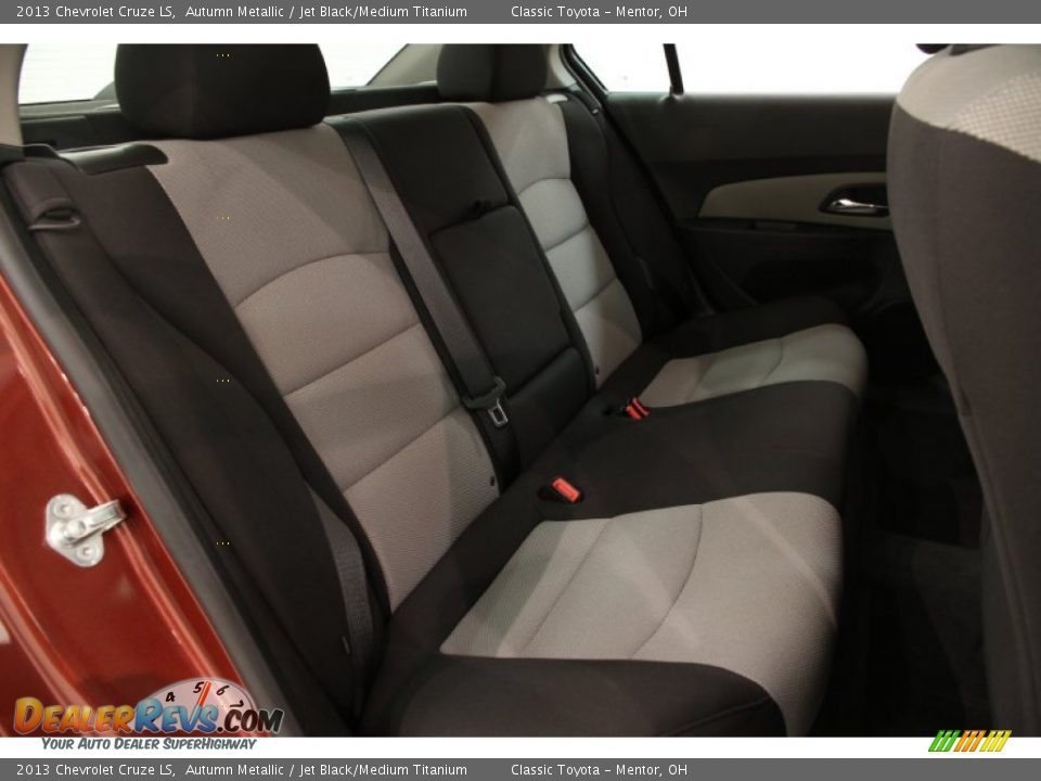 Rear Seat of 2013 Chevrolet Cruze LS Photo #12