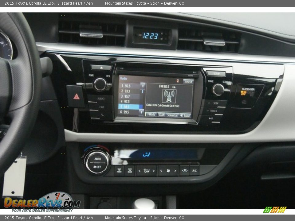 Controls of 2015 Toyota Corolla LE Eco Photo #6