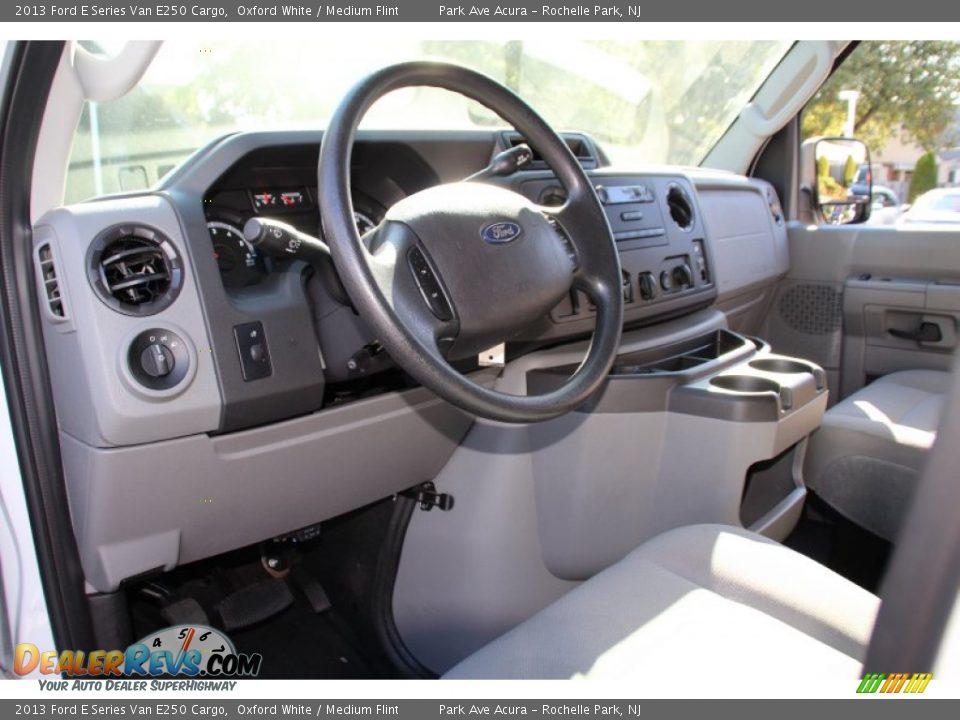 2013 Ford E Series Van E250 Cargo Oxford White / Medium Flint Photo #10