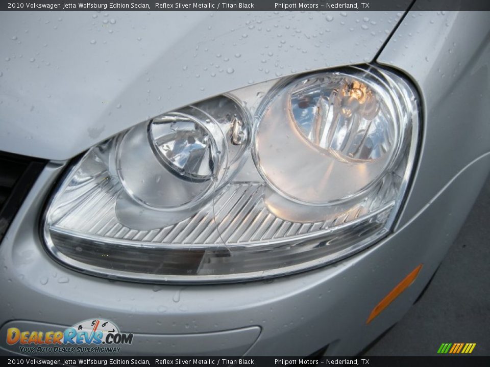 2010 Volkswagen Jetta Wolfsburg Edition Sedan Reflex Silver Metallic / Titan Black Photo #6