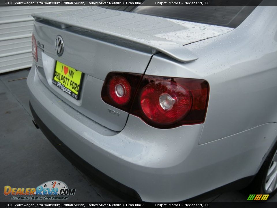 2010 Volkswagen Jetta Wolfsburg Edition Sedan Reflex Silver Metallic / Titan Black Photo #12