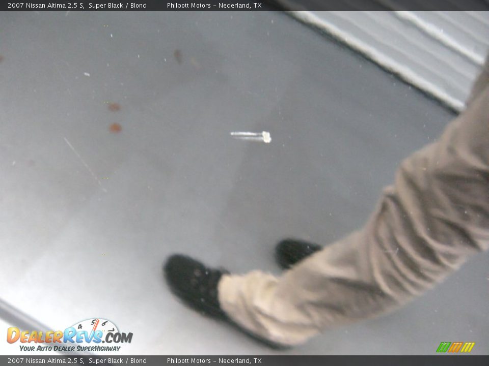 2007 Nissan Altima 2.5 S Super Black / Blond Photo #19