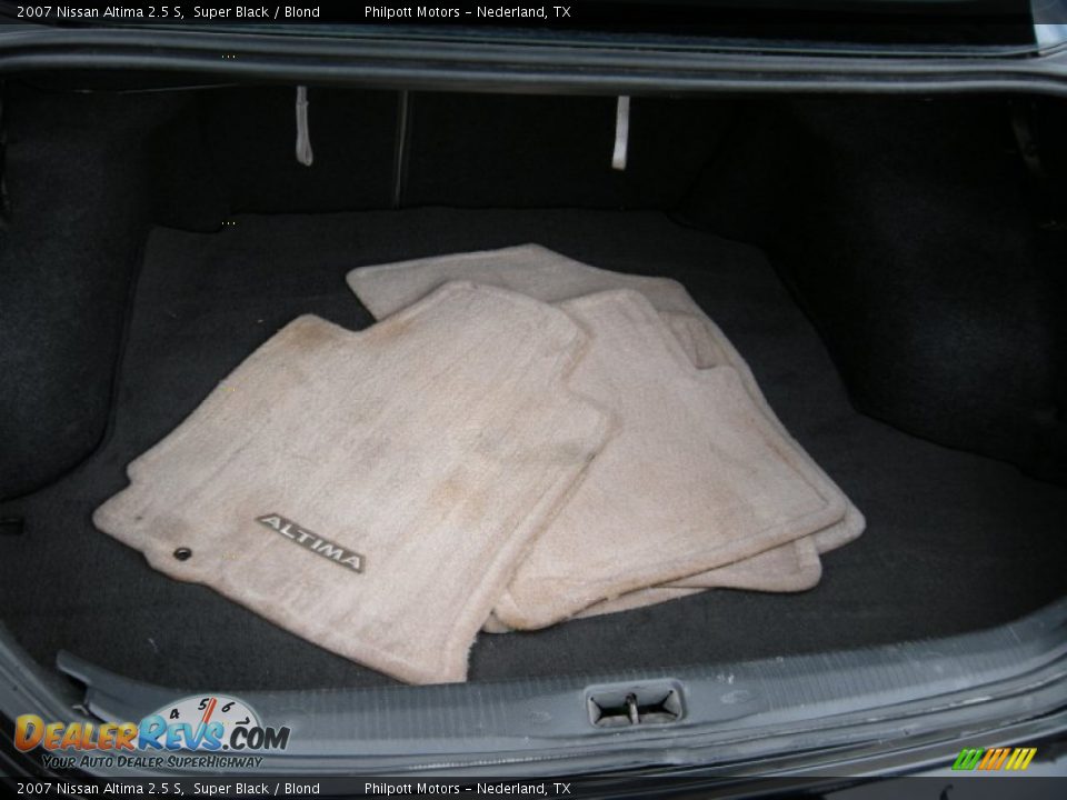 2007 Nissan Altima 2.5 S Super Black / Blond Photo #35