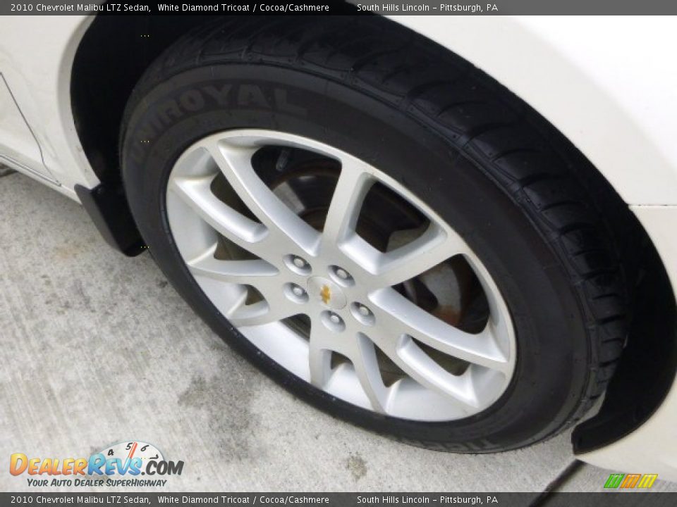 2010 Chevrolet Malibu LTZ Sedan White Diamond Tricoat / Cocoa/Cashmere Photo #9