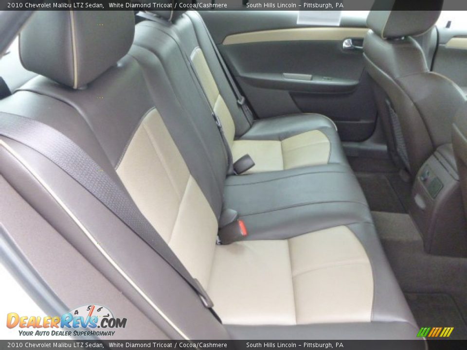 2010 Chevrolet Malibu LTZ Sedan White Diamond Tricoat / Cocoa/Cashmere Photo #14