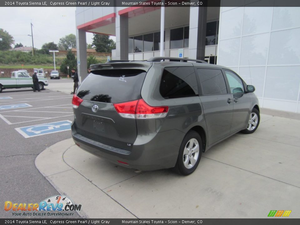 2014 Toyota Sienna LE Cypress Green Pearl / Light Gray Photo #3