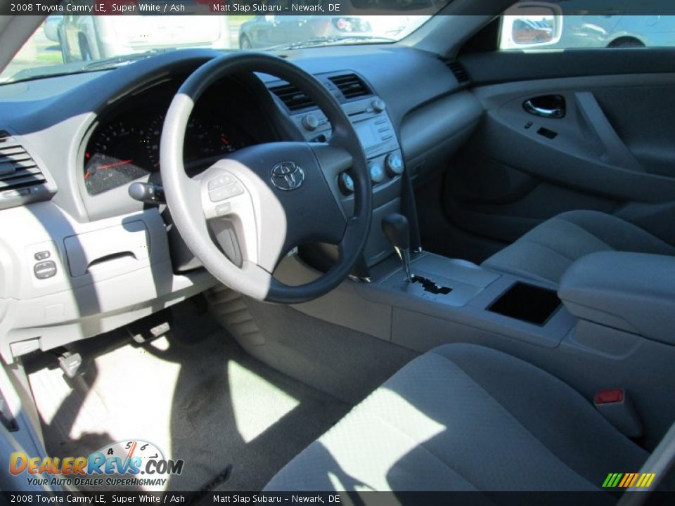 2008 Toyota Camry LE Super White / Ash Photo #10