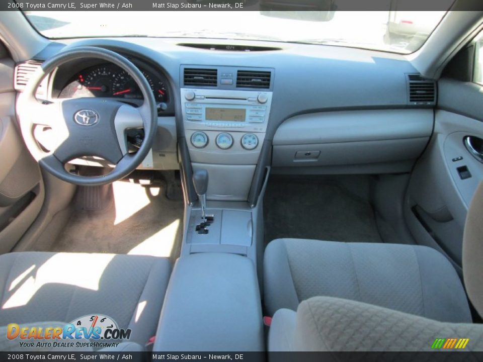 2008 Toyota Camry LE Super White / Ash Photo #23
