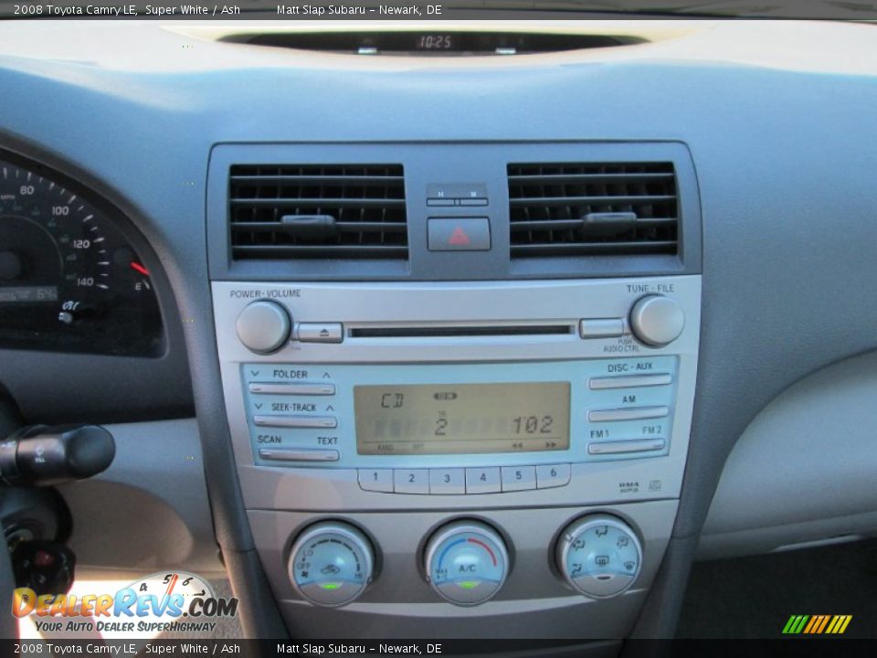 2008 Toyota Camry LE Super White / Ash Photo #24