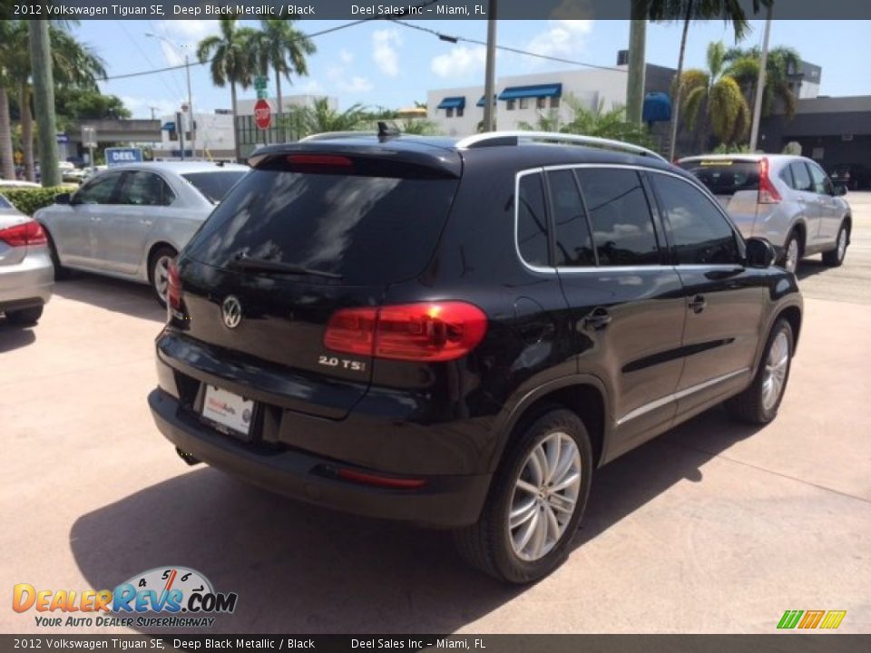 2012 Volkswagen Tiguan SE Deep Black Metallic / Black Photo #5