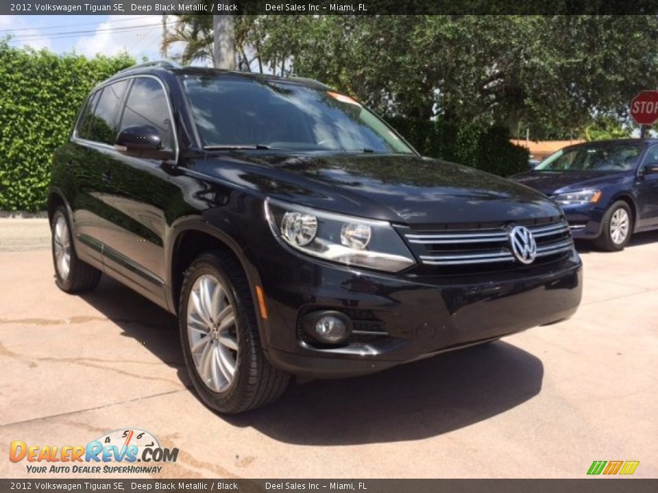 2012 Volkswagen Tiguan SE Deep Black Metallic / Black Photo #7