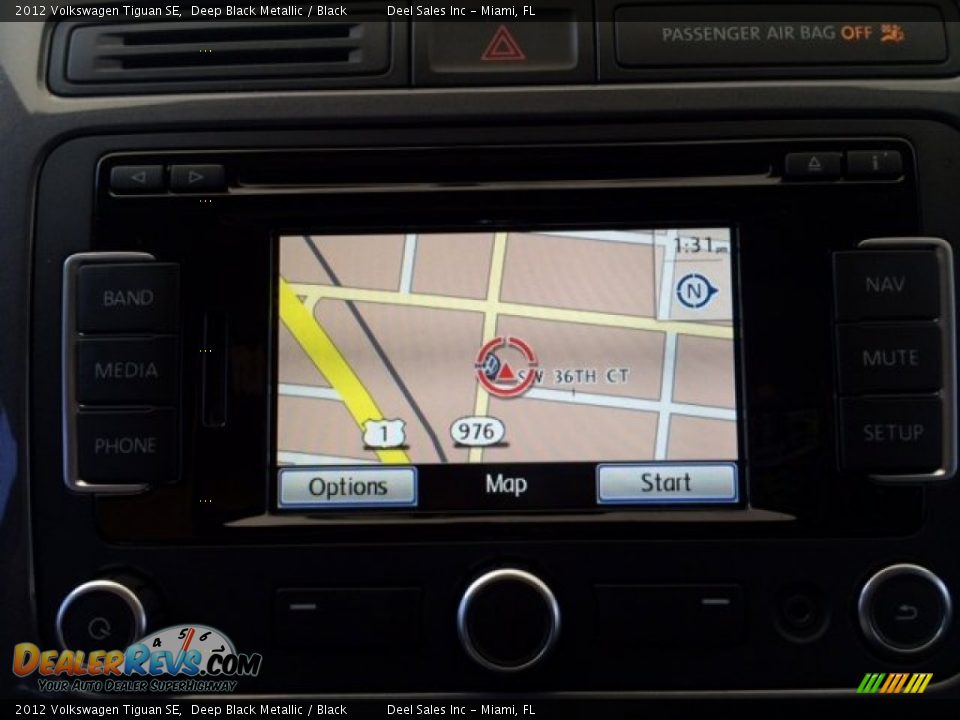 2012 Volkswagen Tiguan SE Deep Black Metallic / Black Photo #13