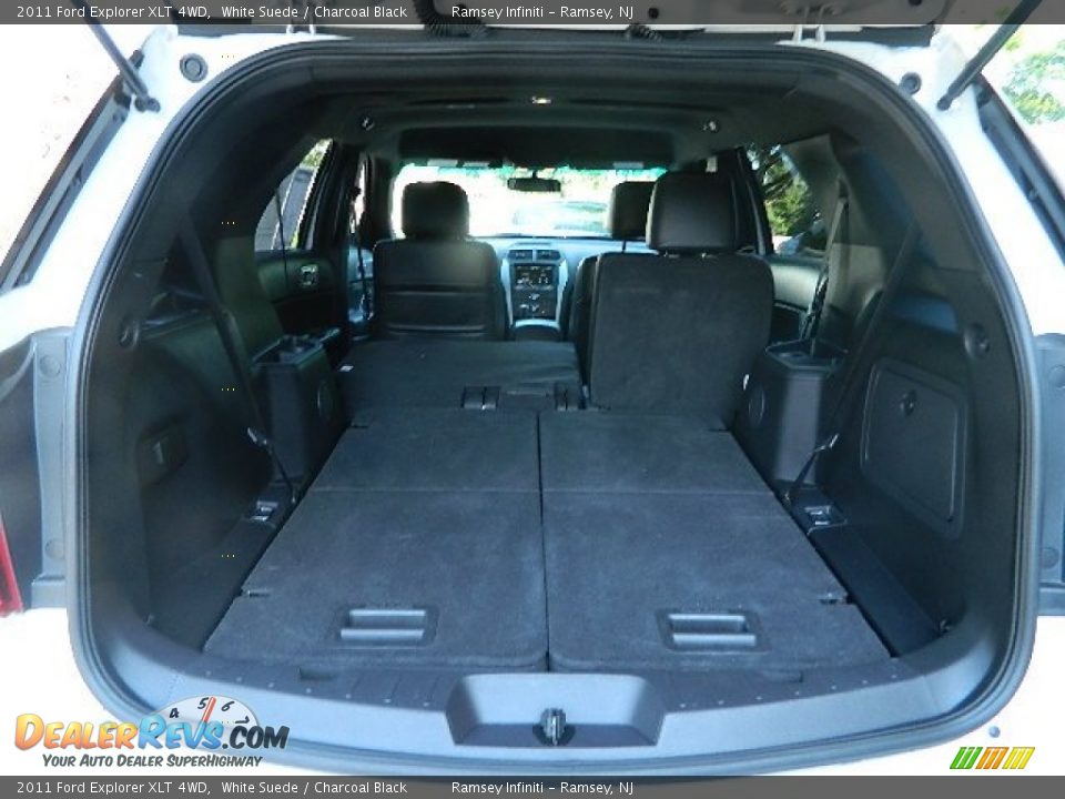 2011 Ford Explorer XLT 4WD White Suede / Charcoal Black Photo #11