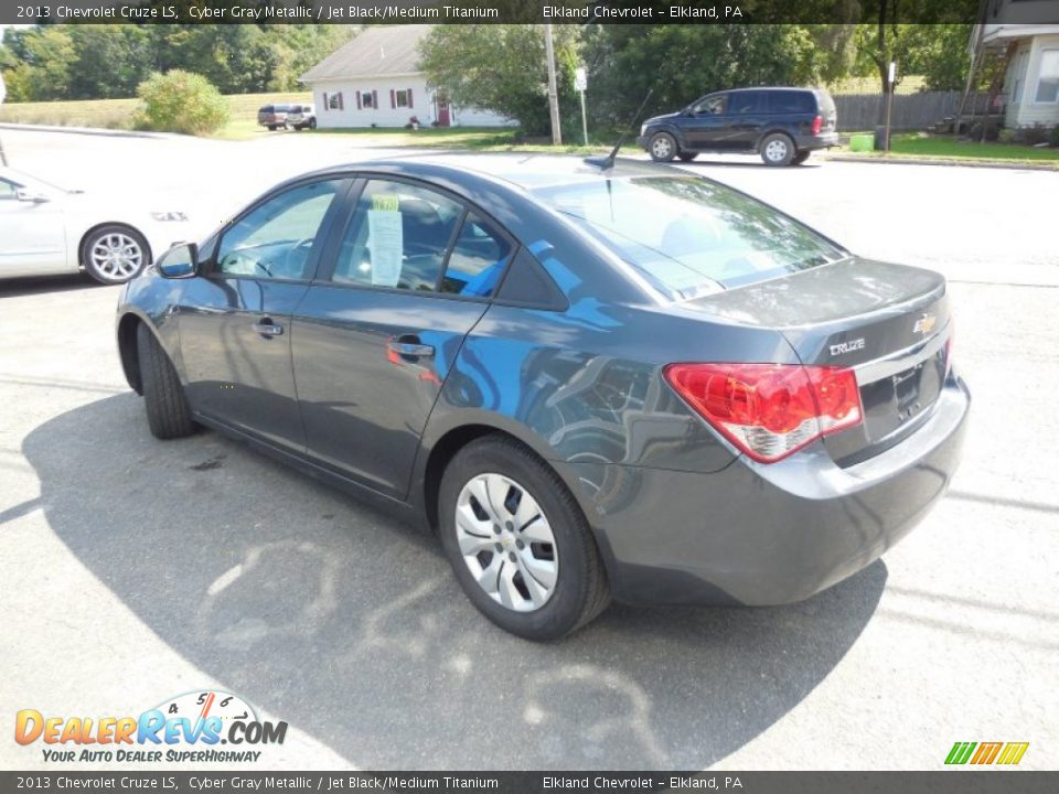 2013 Chevrolet Cruze LS Cyber Gray Metallic / Jet Black/Medium Titanium Photo #7