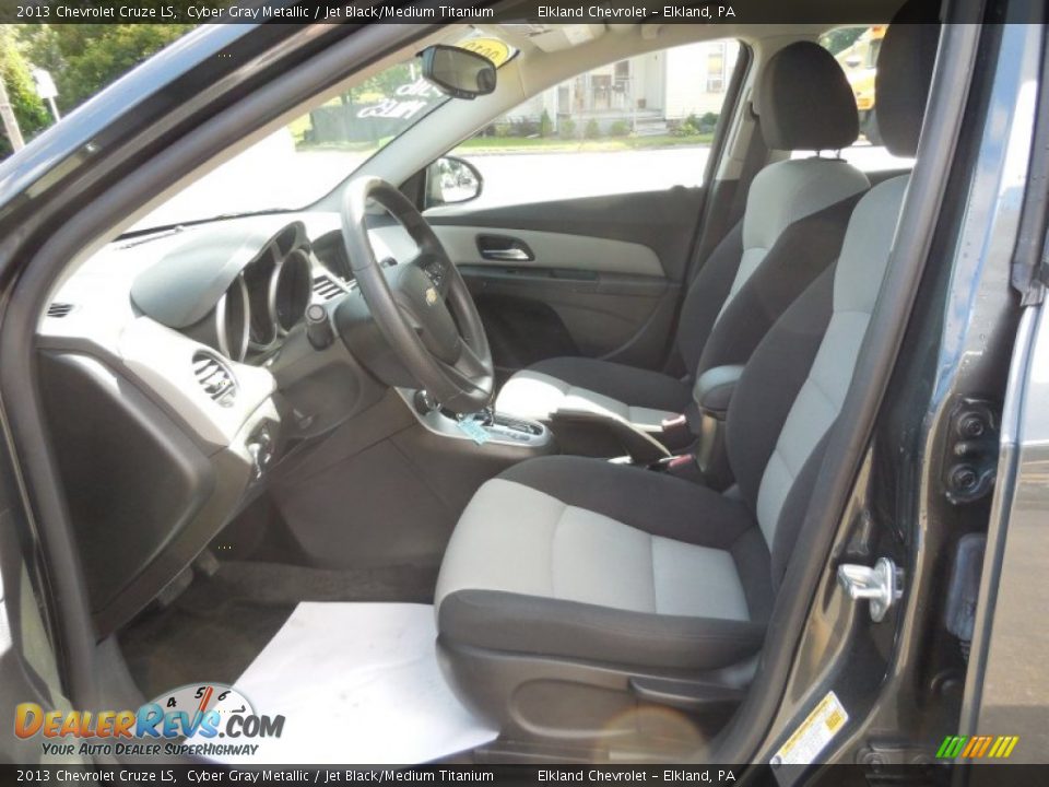 2013 Chevrolet Cruze LS Cyber Gray Metallic / Jet Black/Medium Titanium Photo #12