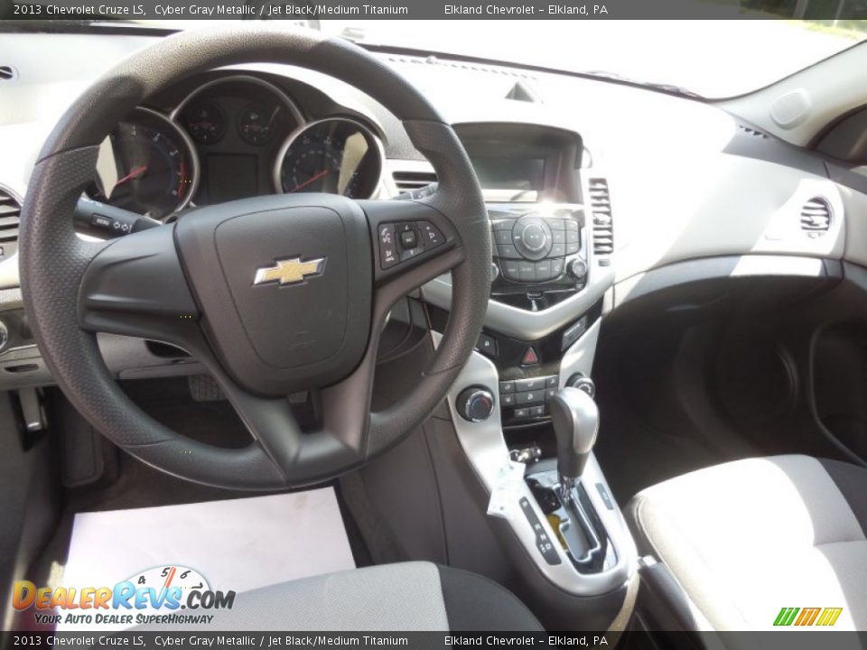 2013 Chevrolet Cruze LS Cyber Gray Metallic / Jet Black/Medium Titanium Photo #14