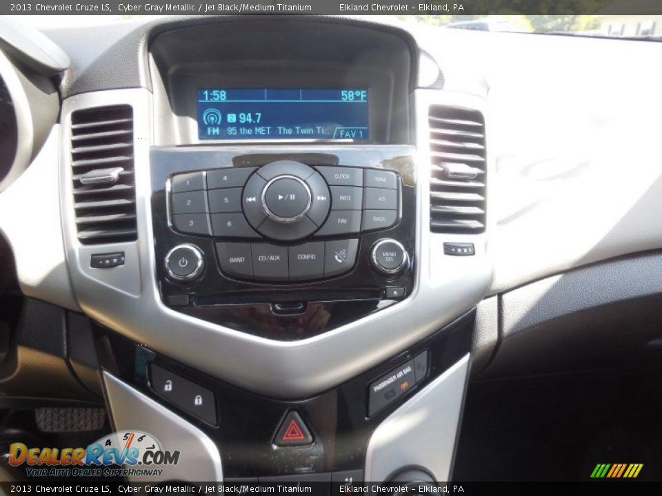 2013 Chevrolet Cruze LS Cyber Gray Metallic / Jet Black/Medium Titanium Photo #20