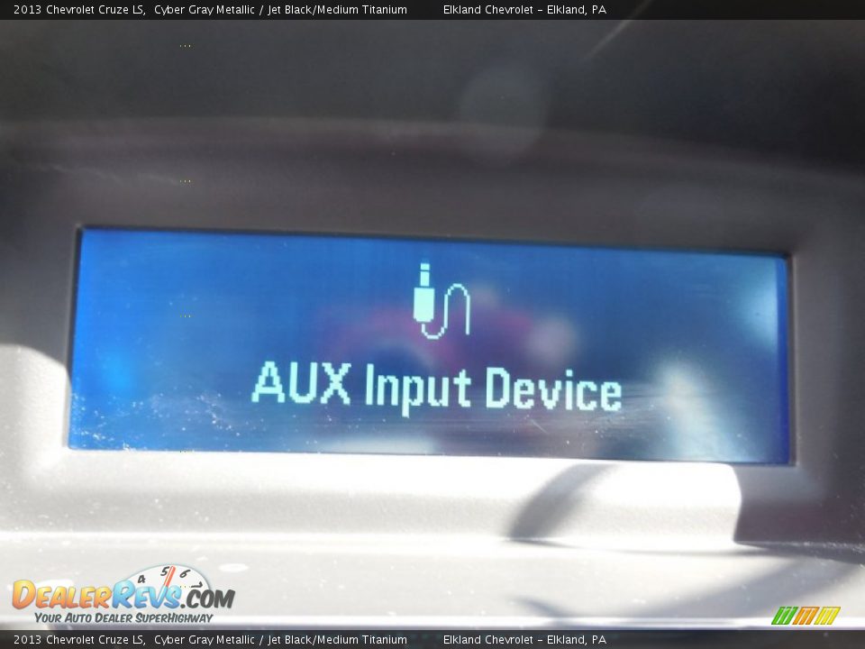2013 Chevrolet Cruze LS Cyber Gray Metallic / Jet Black/Medium Titanium Photo #23