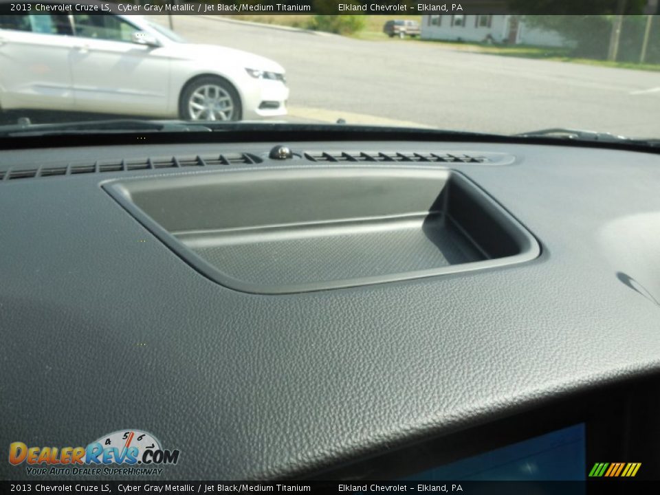 2013 Chevrolet Cruze LS Cyber Gray Metallic / Jet Black/Medium Titanium Photo #32