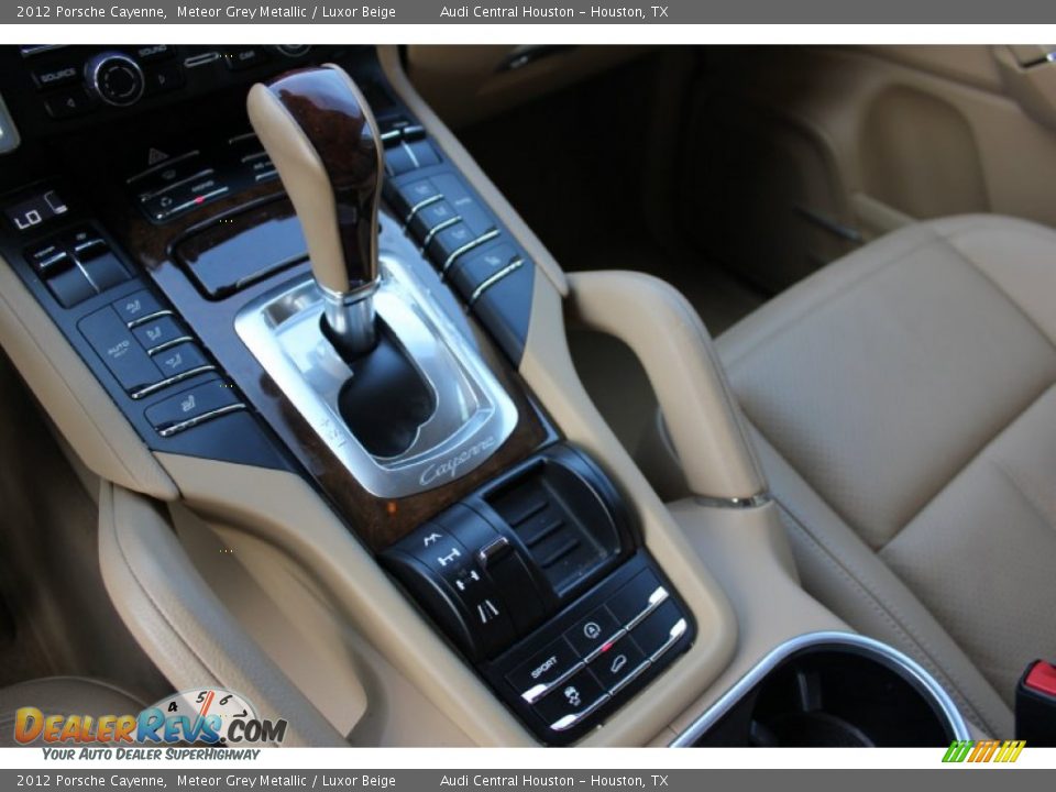 2012 Porsche Cayenne Meteor Grey Metallic / Luxor Beige Photo #16