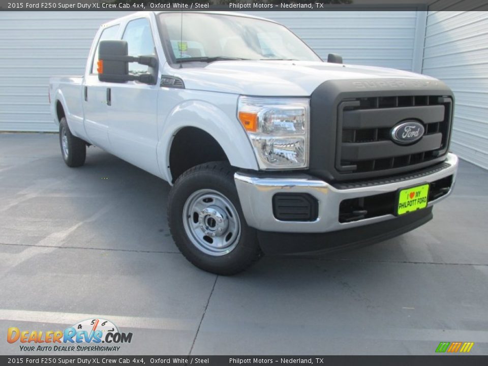 2015 Ford F250 Super Duty XL Crew Cab 4x4 Oxford White / Steel Photo #2