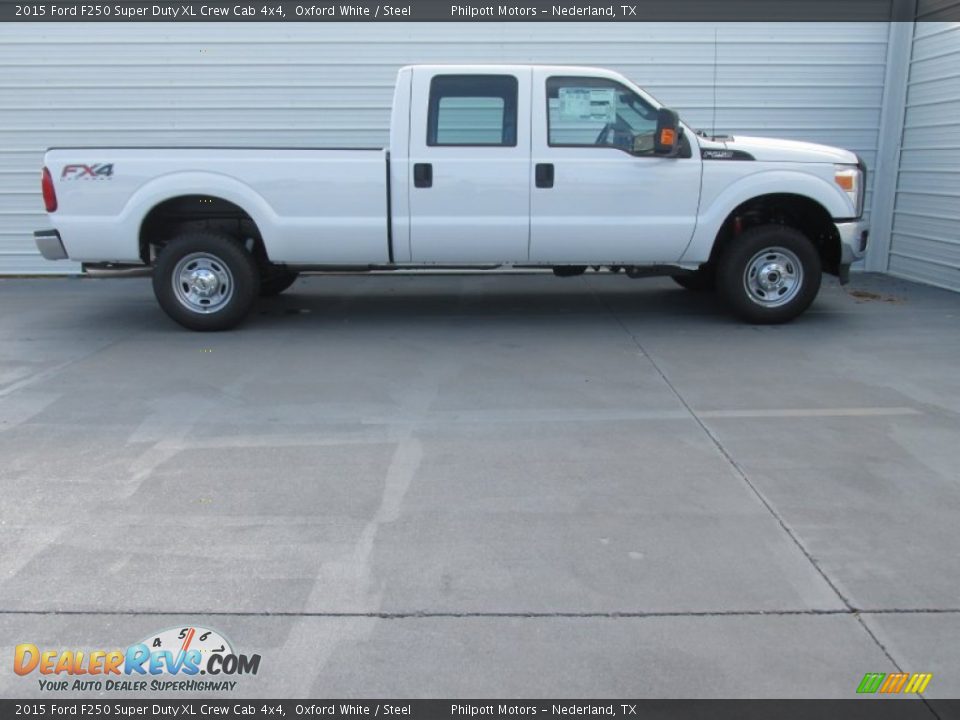 2015 Ford F250 Super Duty XL Crew Cab 4x4 Oxford White / Steel Photo #3
