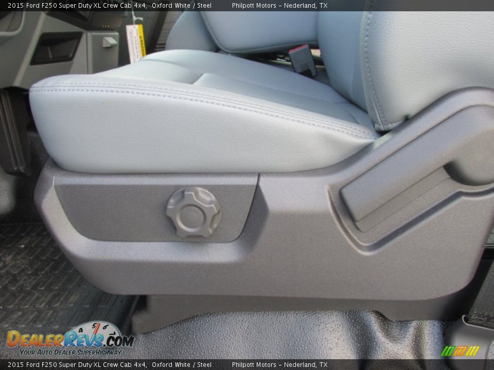 2015 Ford F250 Super Duty XL Crew Cab 4x4 Oxford White / Steel Photo #24