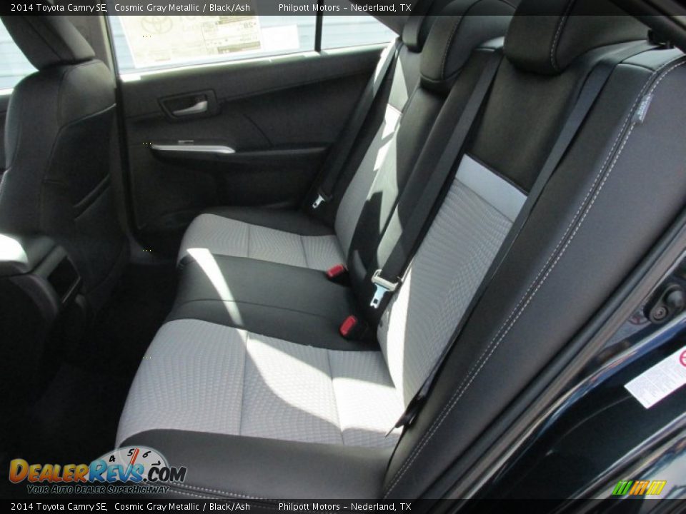 2014 Toyota Camry SE Cosmic Gray Metallic / Black/Ash Photo #20