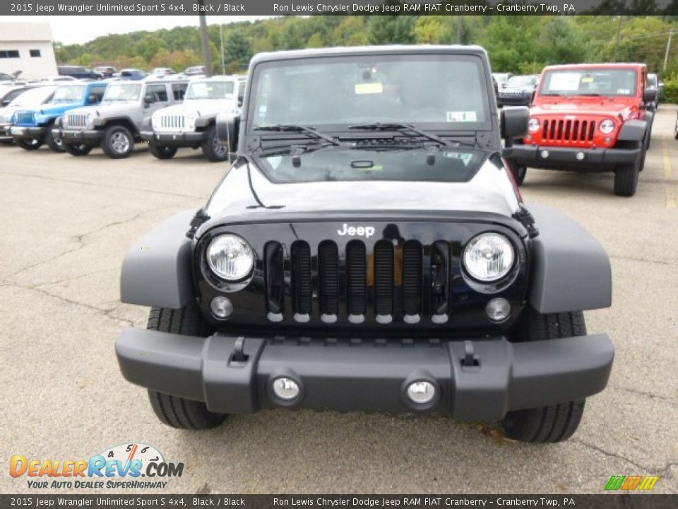 2015 Jeep Wrangler Unlimited Sport S 4x4 Black / Black Photo #4