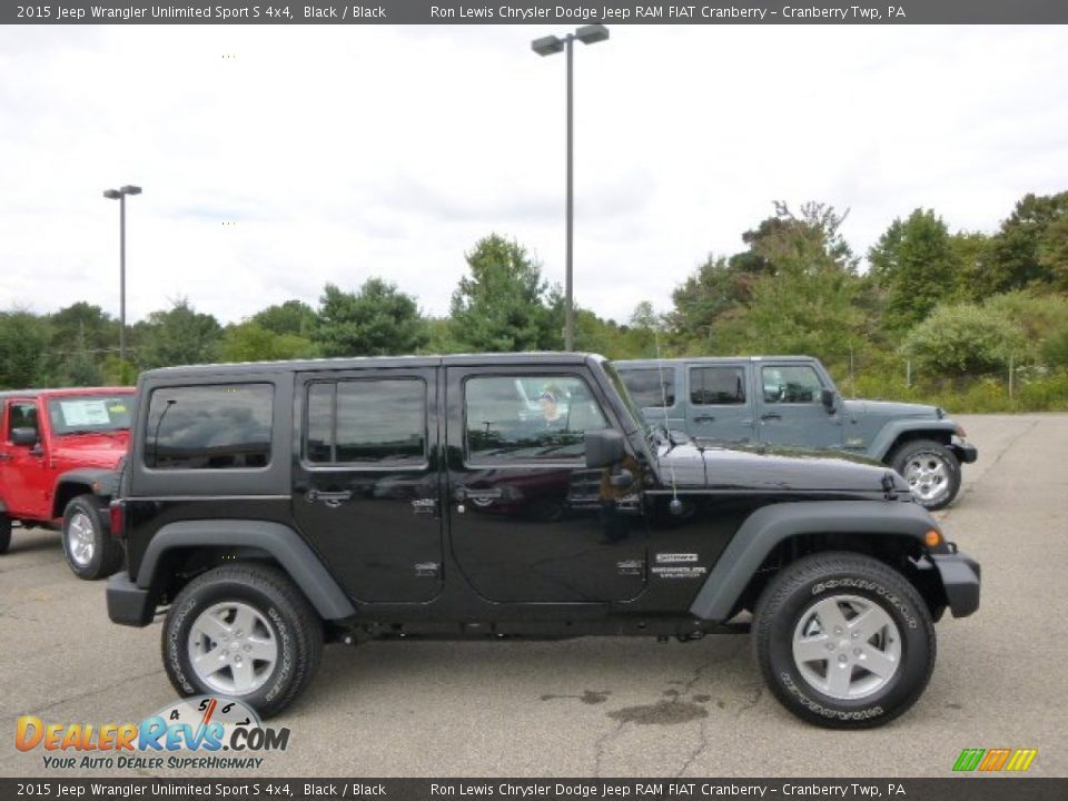 2015 Jeep Wrangler Unlimited Sport S 4x4 Black / Black Photo #6