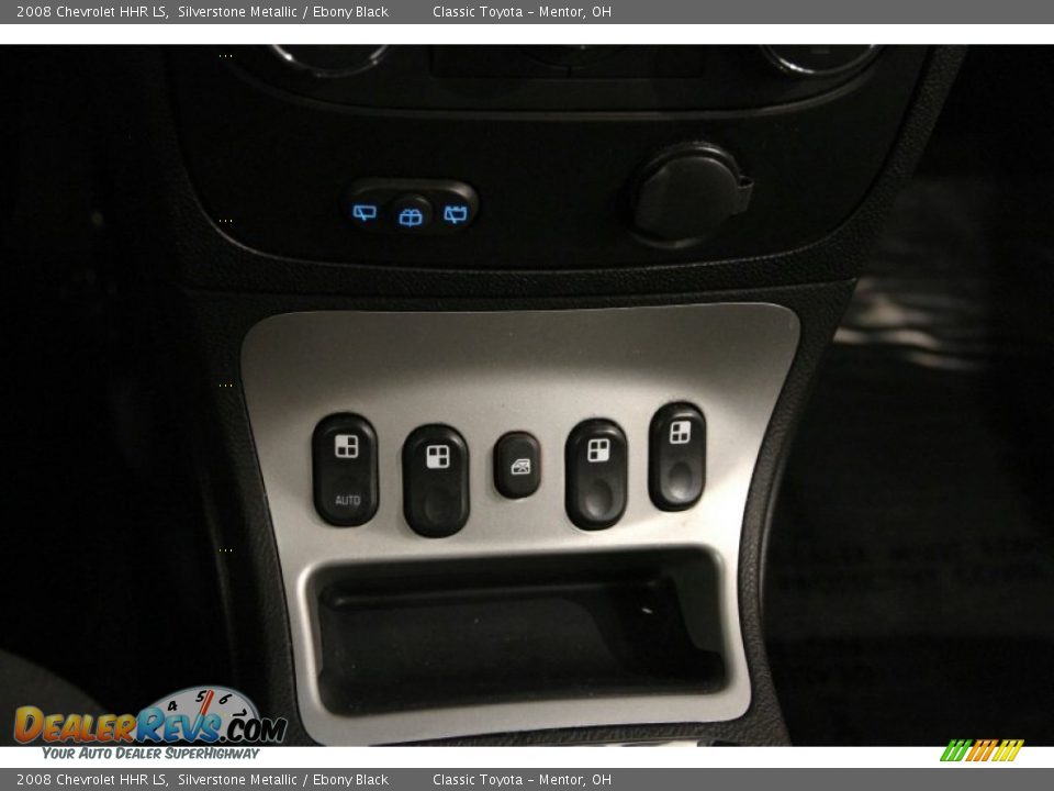 2008 Chevrolet HHR LS Silverstone Metallic / Ebony Black Photo #10