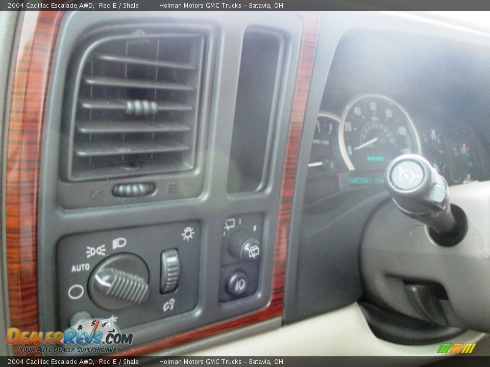 2004 Cadillac Escalade AWD Red E / Shale Photo #18