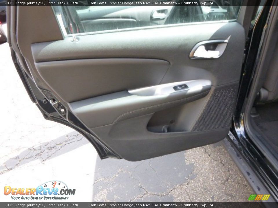 2015 Dodge Journey SE Pitch Black / Black Photo #13