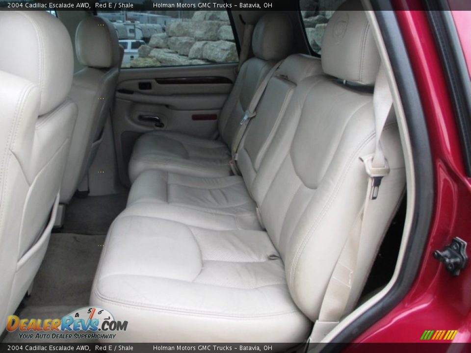 2004 Cadillac Escalade AWD Red E / Shale Photo #26