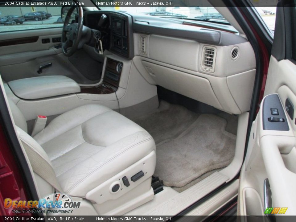 2004 Cadillac Escalade AWD Red E / Shale Photo #33