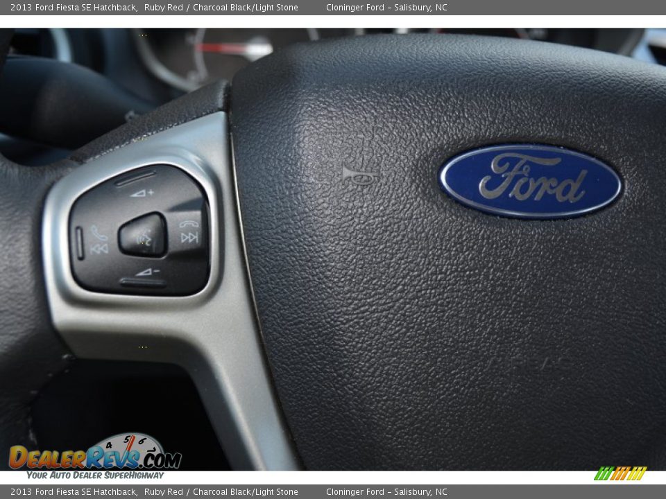 2013 Ford Fiesta SE Hatchback Ruby Red / Charcoal Black/Light Stone Photo #22