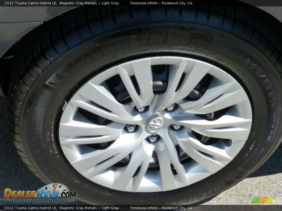2012 Toyota Camry Hybrid LE Magnetic Gray Metallic / Light Gray Photo #16