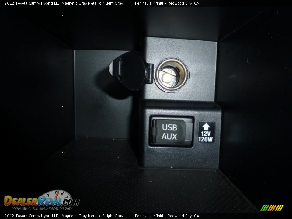 2012 Toyota Camry Hybrid LE Magnetic Gray Metallic / Light Gray Photo #28