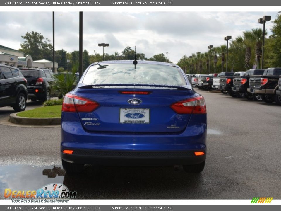 2013 Ford Focus SE Sedan Blue Candy / Charcoal Black Photo #4