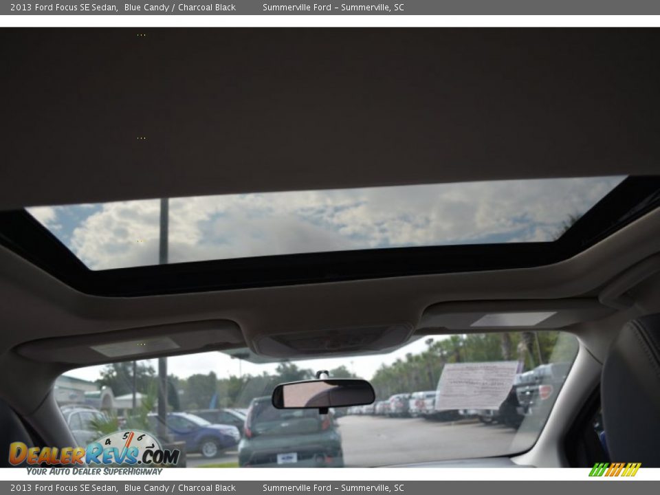 2013 Ford Focus SE Sedan Blue Candy / Charcoal Black Photo #14