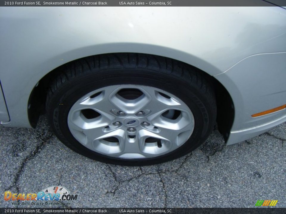 2010 Ford Fusion SE Smokestone Metallic / Charcoal Black Photo #5