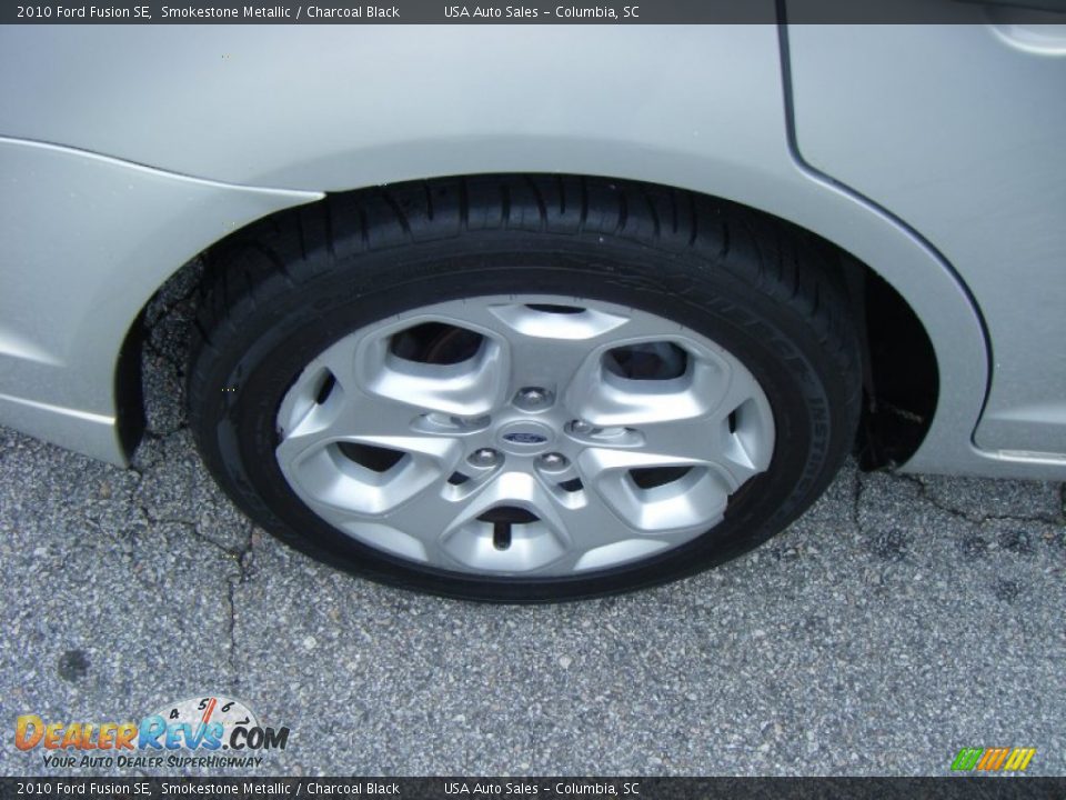 2010 Ford Fusion SE Smokestone Metallic / Charcoal Black Photo #6