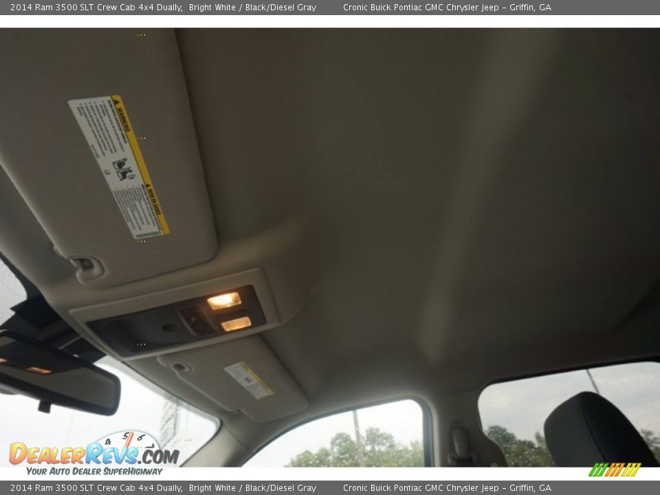 2014 Ram 3500 SLT Crew Cab 4x4 Dually Bright White / Black/Diesel Gray Photo #11