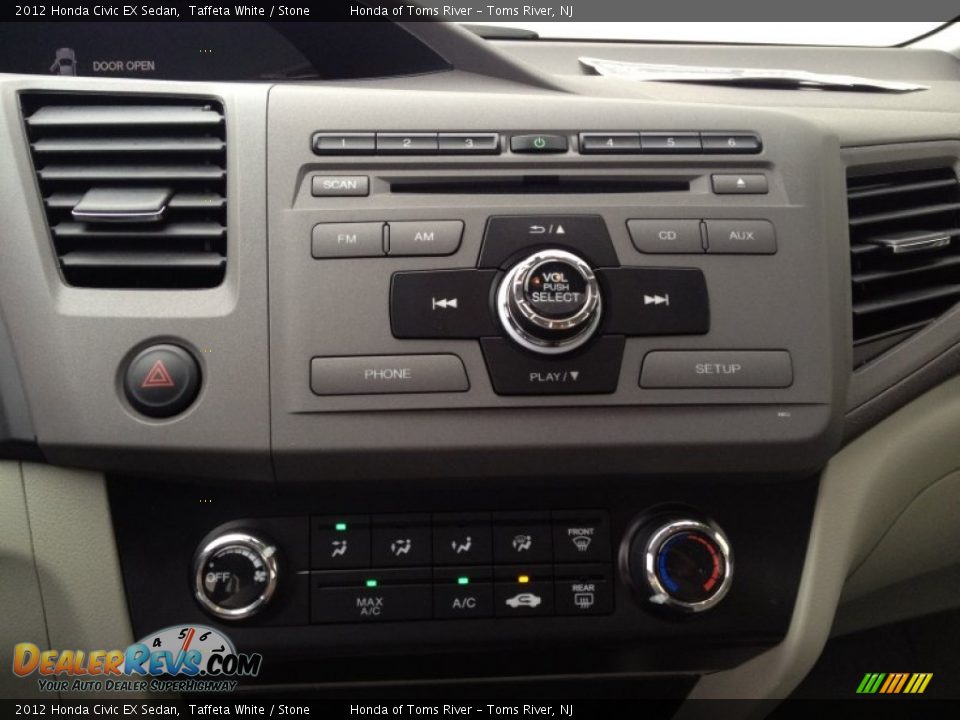 2012 Honda Civic EX Sedan Taffeta White / Stone Photo #18