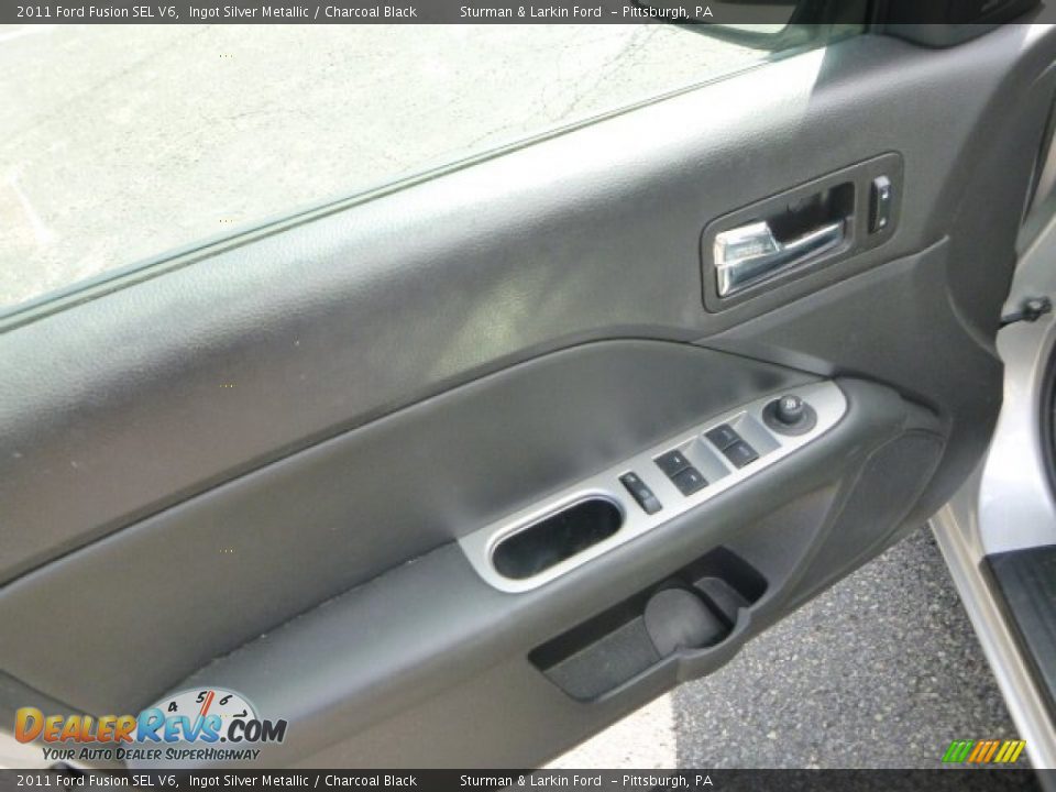 2011 Ford Fusion SEL V6 Ingot Silver Metallic / Charcoal Black Photo #10