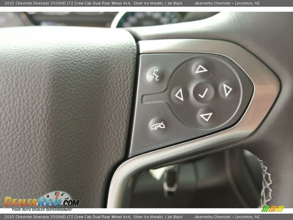 Controls of 2015 Chevrolet Silverado 3500HD LTZ Crew Cab Dual Rear Wheel 4x4 Photo #14