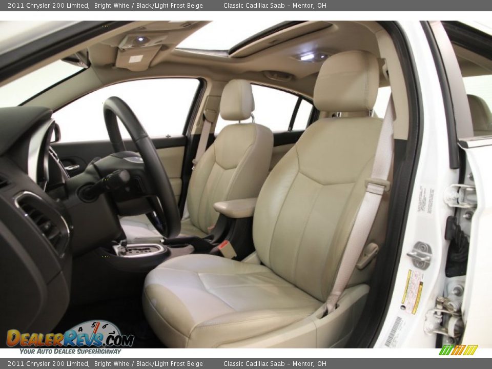 2011 Chrysler 200 Limited Bright White / Black/Light Frost Beige Photo #5