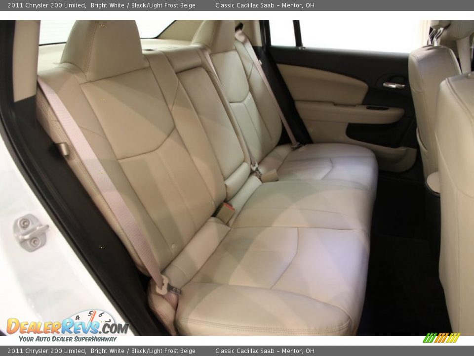 2011 Chrysler 200 Limited Bright White / Black/Light Frost Beige Photo #18